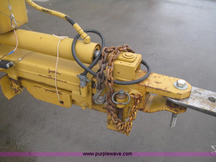 image for item AX9969 Vermeer TS-44A self-contained tree spade