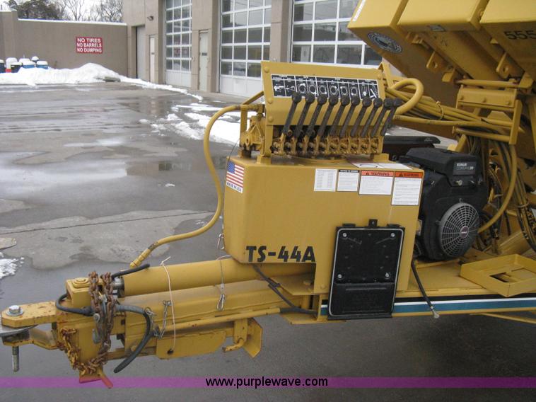 image for item AX9969 Vermeer TS-44A self-contained tree spade