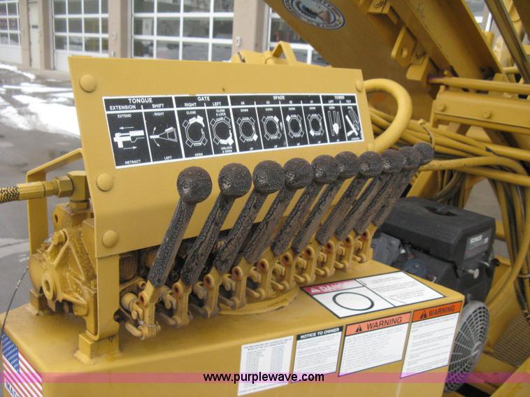 image for item AX9969 Vermeer TS-44A self-contained tree spade