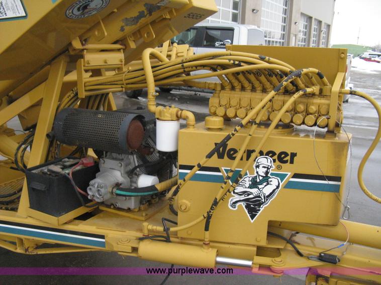 image for item AX9969 Vermeer TS-44A self-contained tree spade