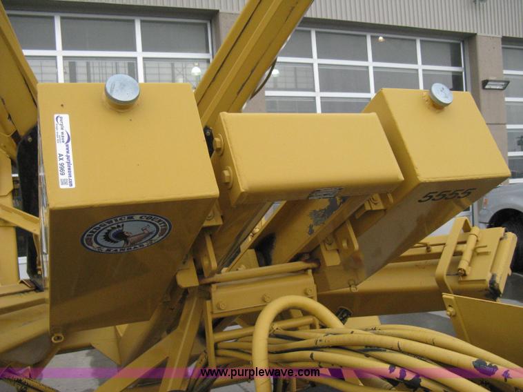 image for item AX9969 Vermeer TS-44A self-contained tree spade