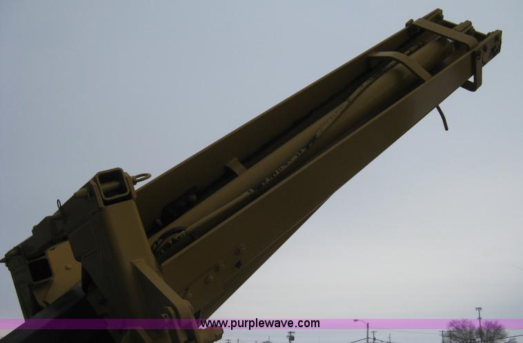 image for item AX9969 Vermeer TS-44A self-contained tree spade