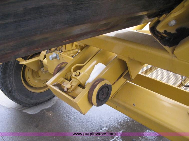 image for item AX9969 Vermeer TS-44A self-contained tree spade