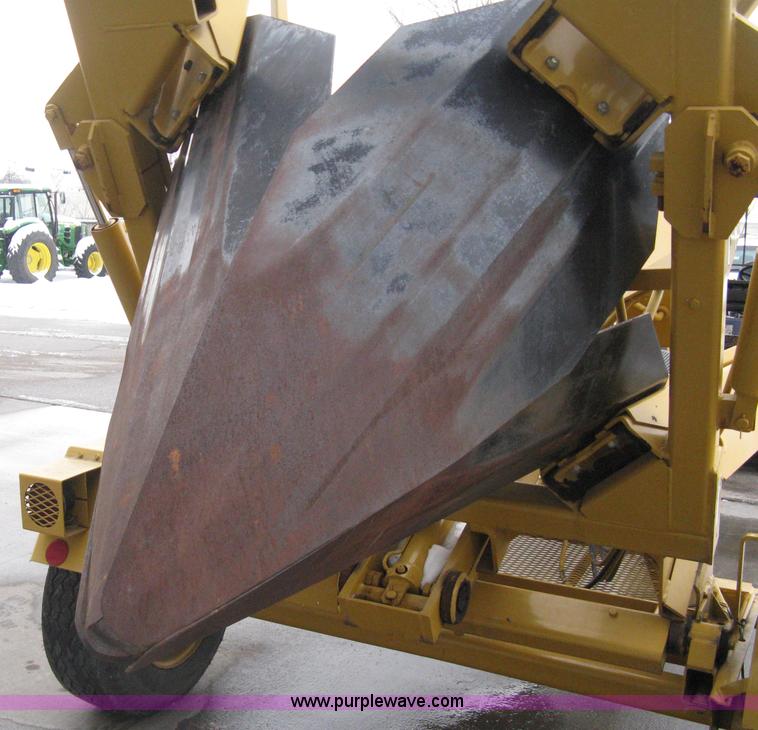 image for item AX9969 Vermeer TS-44A self-contained tree spade