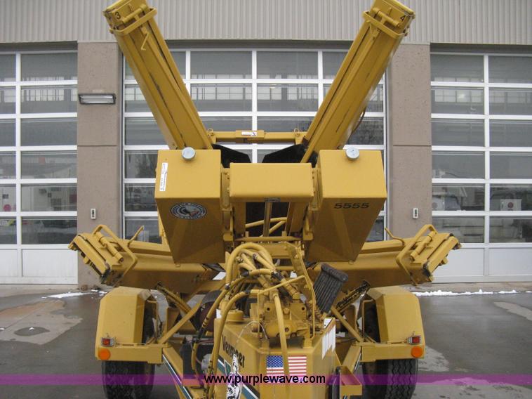 image for item AX9969 Vermeer TS-44A self-contained tree spade