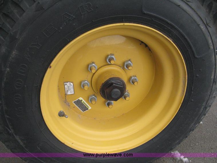 image for item AX9969 Vermeer TS-44A self-contained tree spade