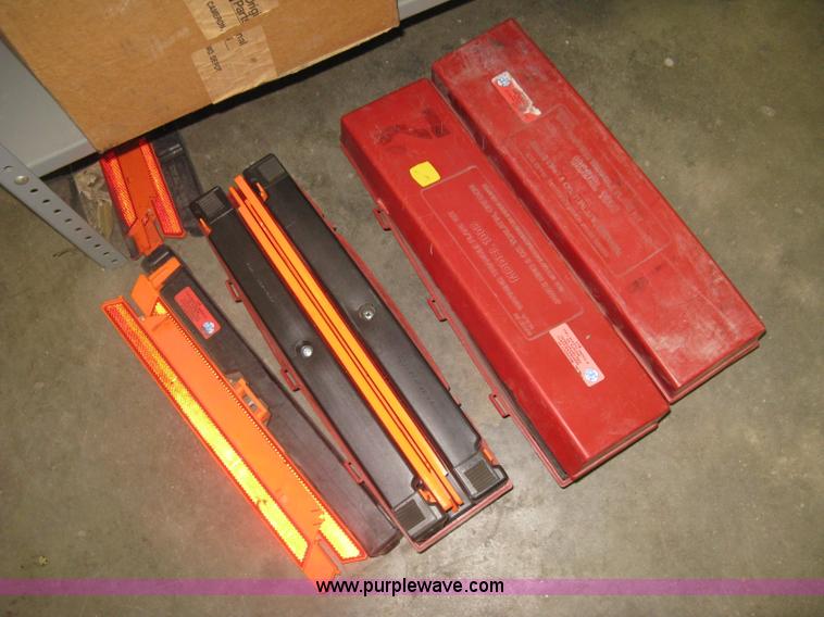 image for item AX9979 Assorted emergency radio equipment