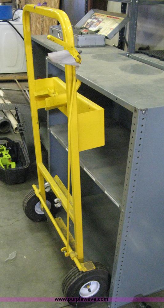 image for item AX9982 Hydraulic rescue tools