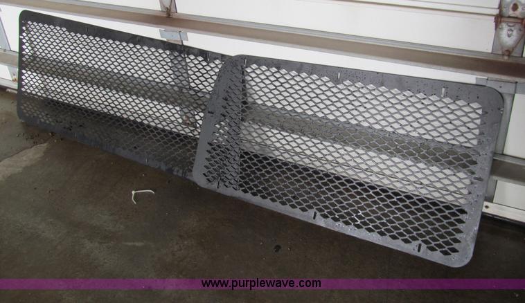 image for item AY9896 Chevrolet Express Van police cage