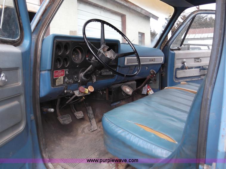 image for item C1763 1974 Chevrolet C60 dump truck