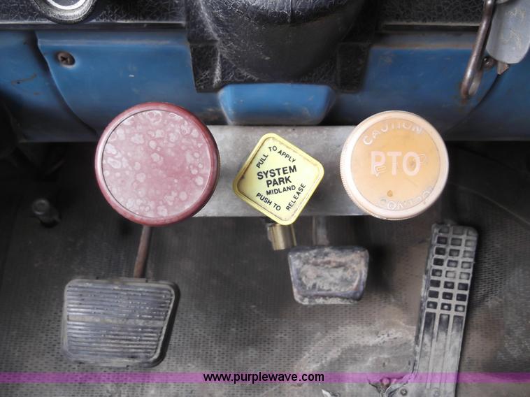 image for item C1763 1974 Chevrolet C60 dump truck