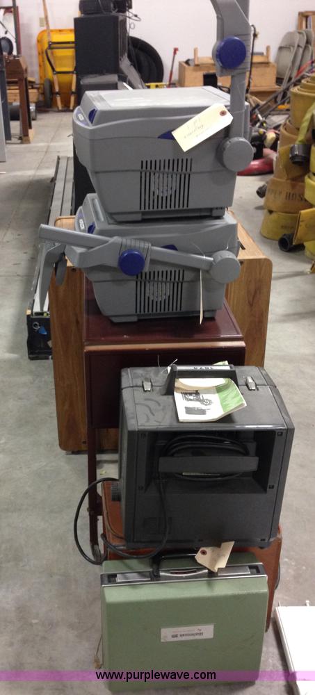 image for item C1771 Assorted electronics