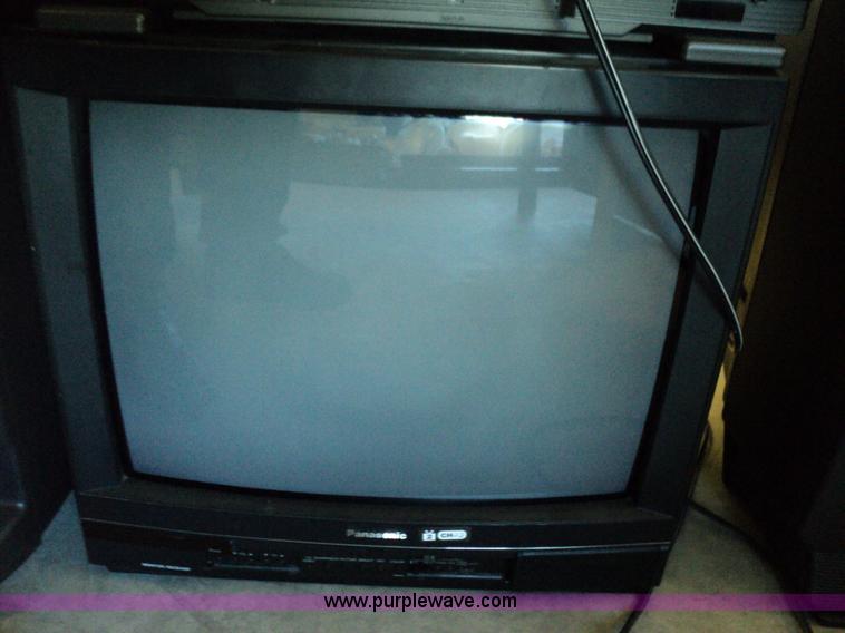 image for item C1771 Assorted electronics