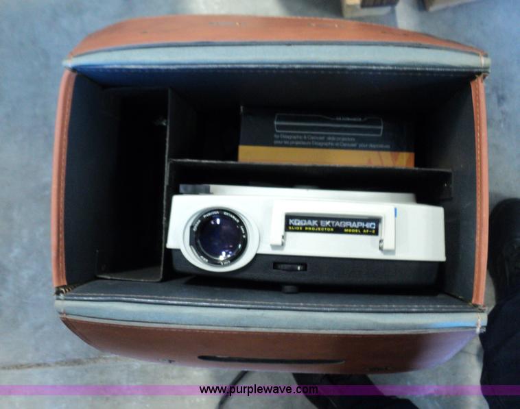 image for item C1771 Assorted electronics