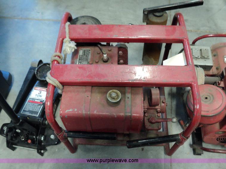 image for item C1777 Assorted equipment