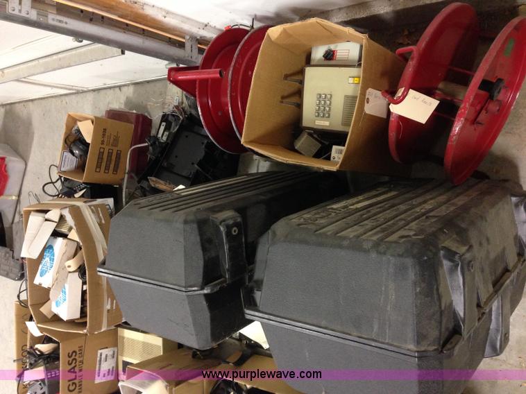 image for item C1779 Assorted equipment