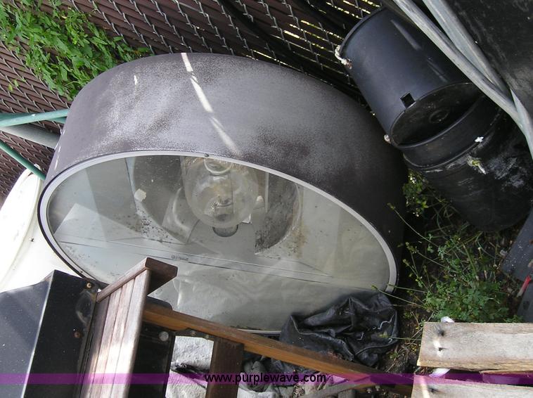 image for item C1783 Assorted equipment