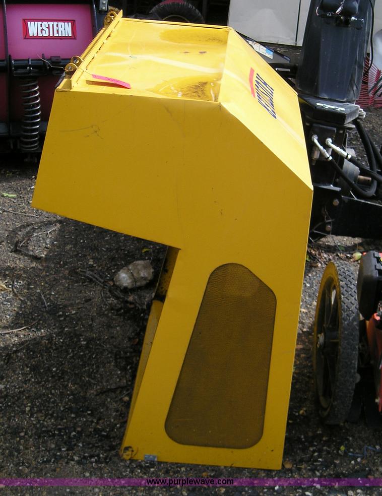 image for item C1784 Assorted equipment