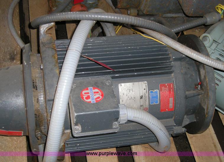 image for item C1787 Assorted motors, pumps, and valves