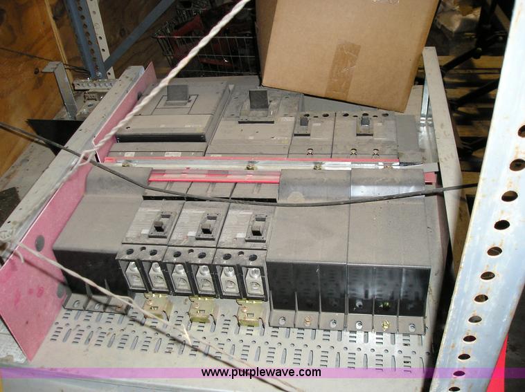 image for item C1792 Assorted electrical equipment