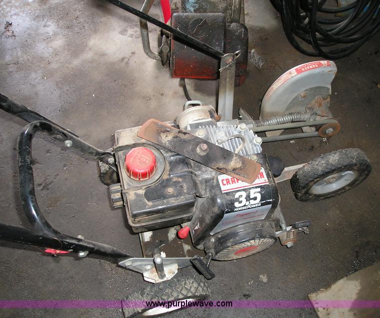 image for item C1793 Assorted outdoor equipment