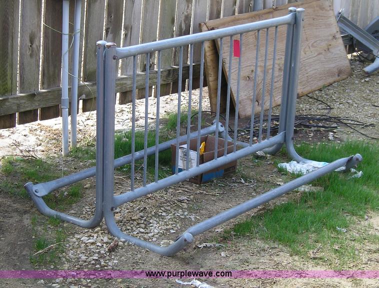 image for item C1798 Assorted equipment