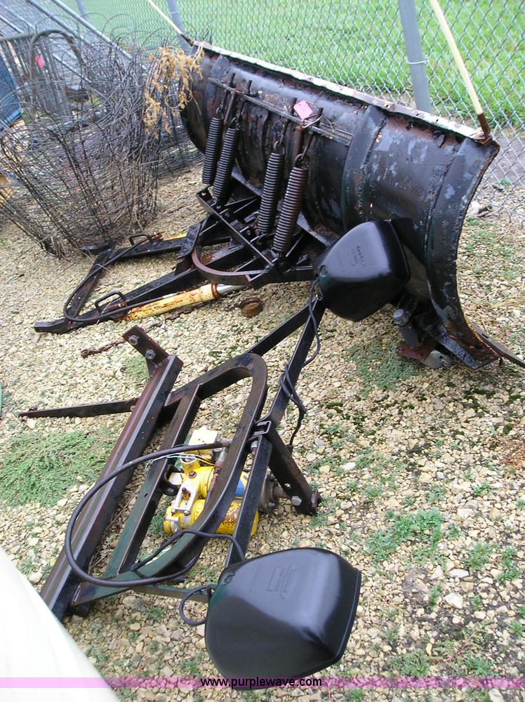 image for item C1801 Assorted equipment