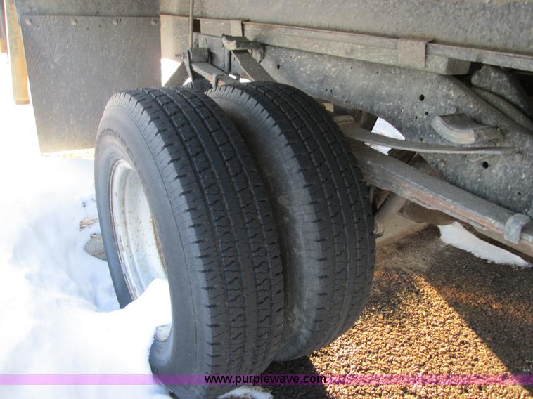 image for item C1830 1996 Dodge Ram 3500 LT box truck