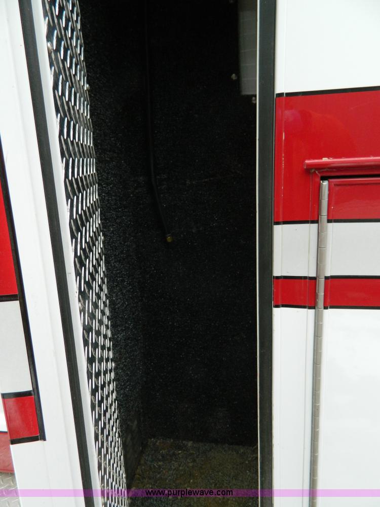 image for item D6086 1991 Ford Econoline E350 ambulance