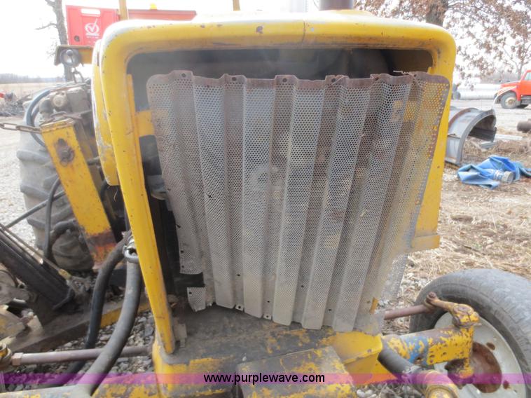 image for item F8135 1978 Ford Tiger Special 6600 tractor