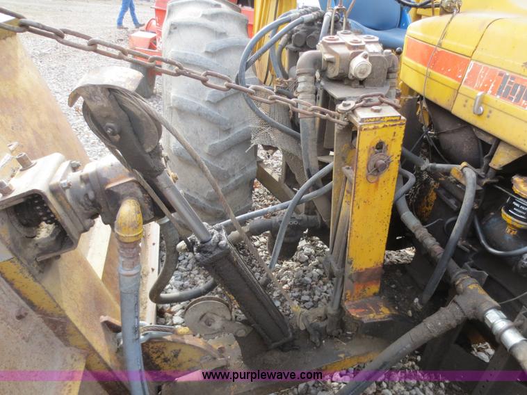 image for item F8135 1978 Ford Tiger Special 6600 tractor