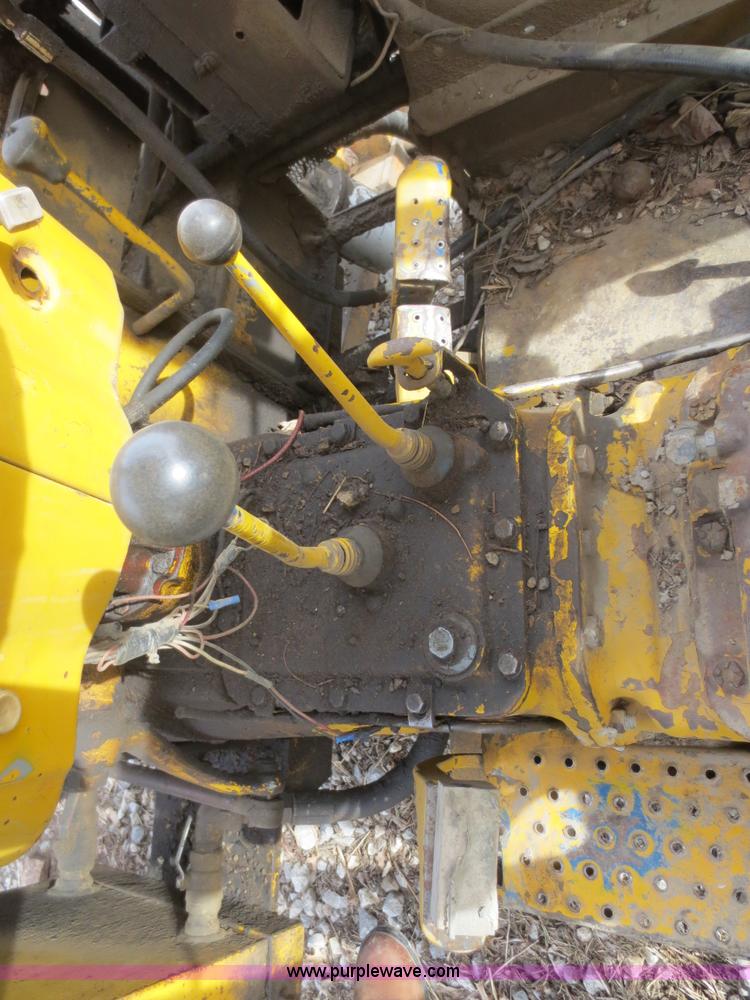 image for item F8135 1978 Ford Tiger Special 6600 tractor