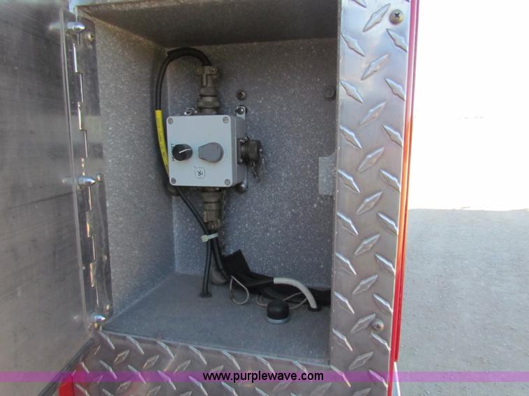 image for item G4498 1990 Pierce Smeal aerial fire truck