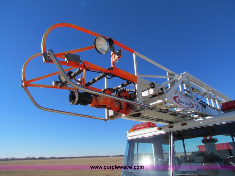 image for item G4498 1990 Pierce Smeal aerial fire truck