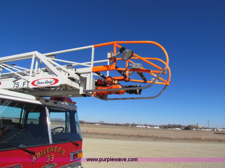 image for item G4498 1990 Pierce Smeal aerial fire truck