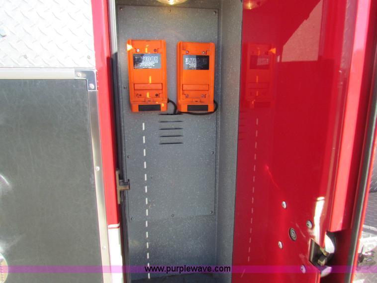 image for item G4498 1990 Pierce Smeal aerial fire truck