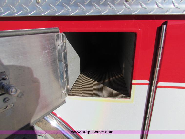 image for item G4498 1990 Pierce Smeal aerial fire truck