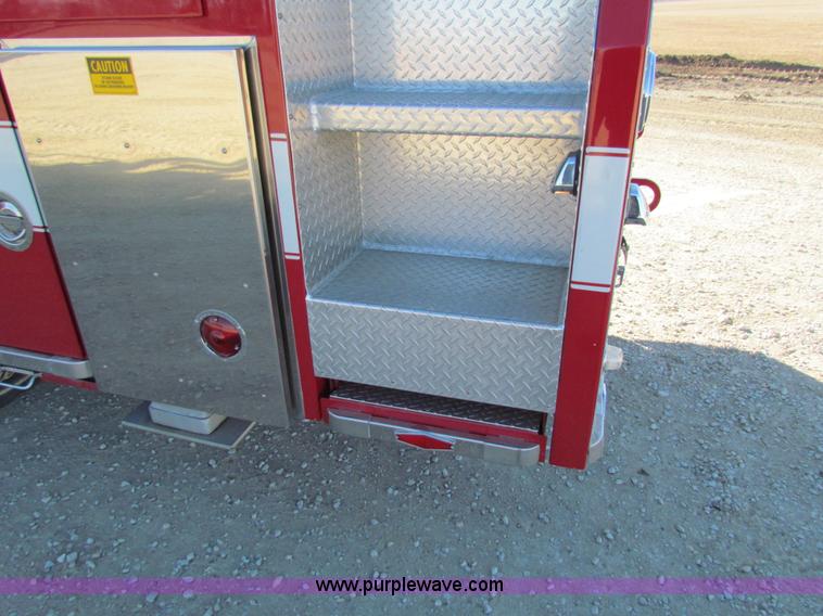 image for item G4498 1990 Pierce Smeal aerial fire truck