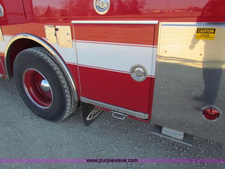 image for item G4498 1990 Pierce Smeal aerial fire truck