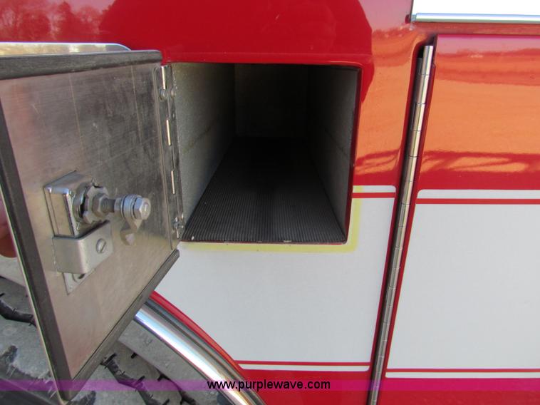 image for item G4498 1990 Pierce Smeal aerial fire truck