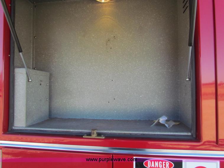 image for item G4498 1990 Pierce Smeal aerial fire truck