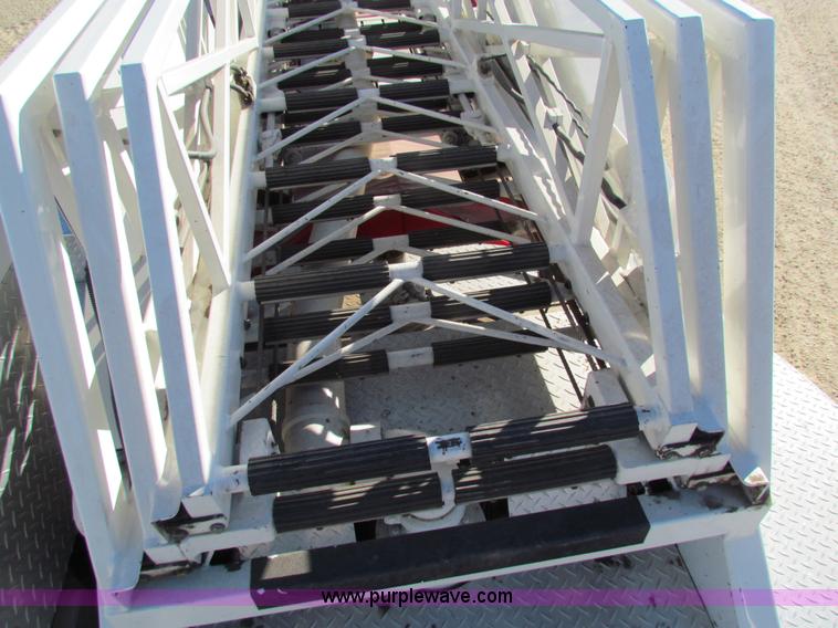 image for item G4498 1990 Pierce Smeal aerial fire truck