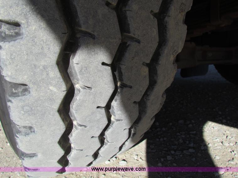 image for item G4498 1990 Pierce Smeal aerial fire truck