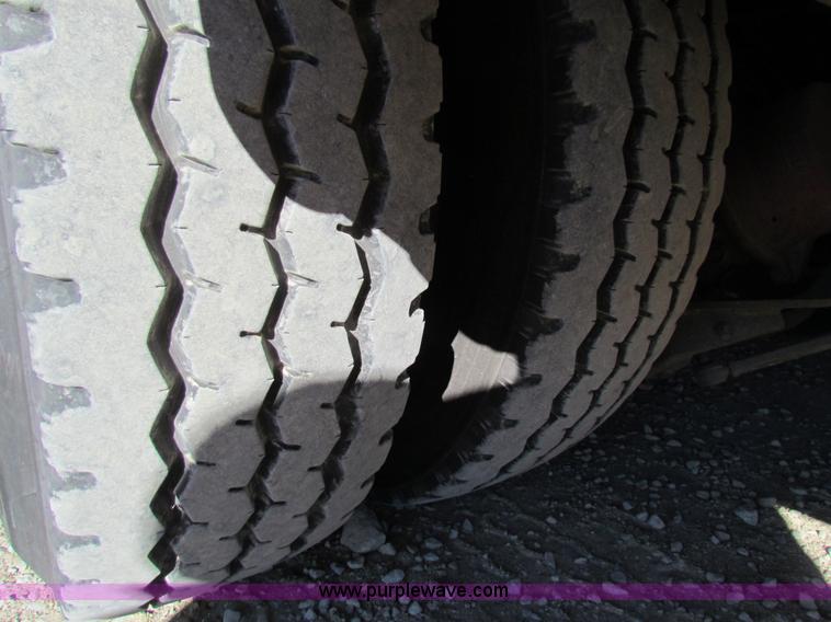 image for item G4498 1990 Pierce Smeal aerial fire truck