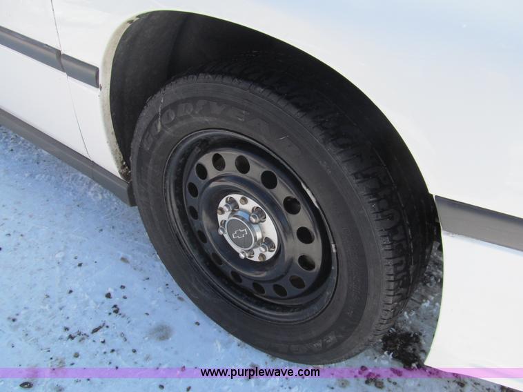 image for item G9533 2005 Chevrolet Impala