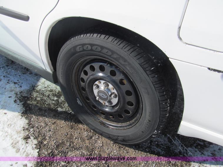 image for item G9533 2005 Chevrolet Impala