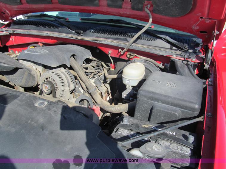 image for item G9534 2005 GMC Sierra 1500 Ext. Cab Z71 pickup truck