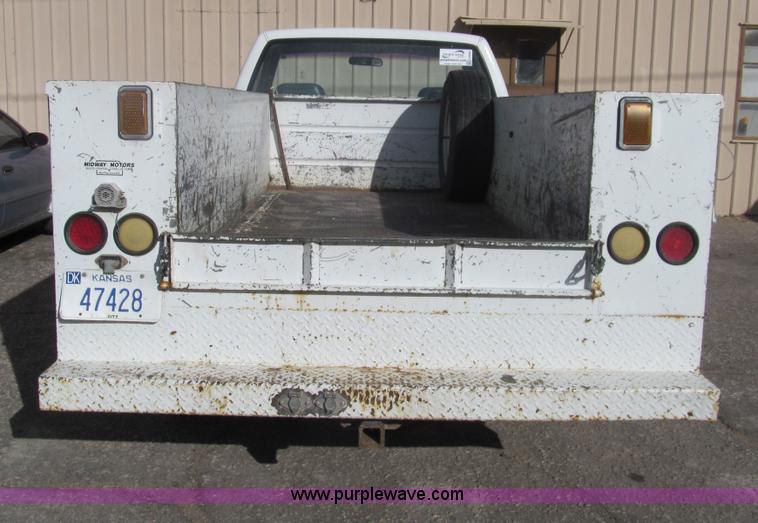 image for item G9586 1992 Chevrolet 2500 utility truck