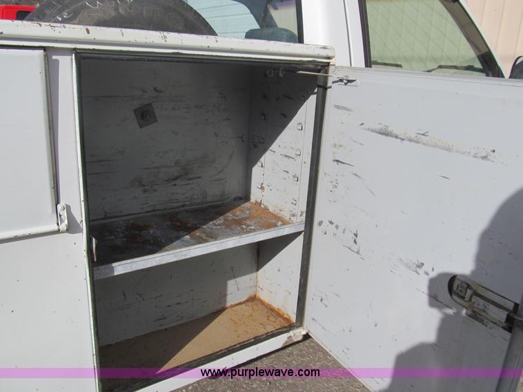 image for item G9586 1992 Chevrolet 2500 utility truck