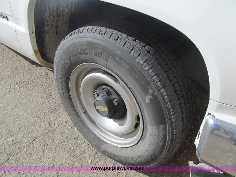 image for item G9586 1992 Chevrolet 2500 utility truck